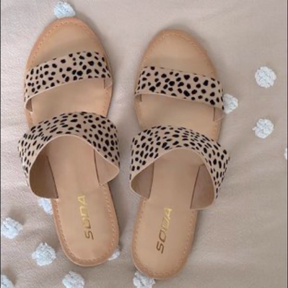 Women’s Sandals